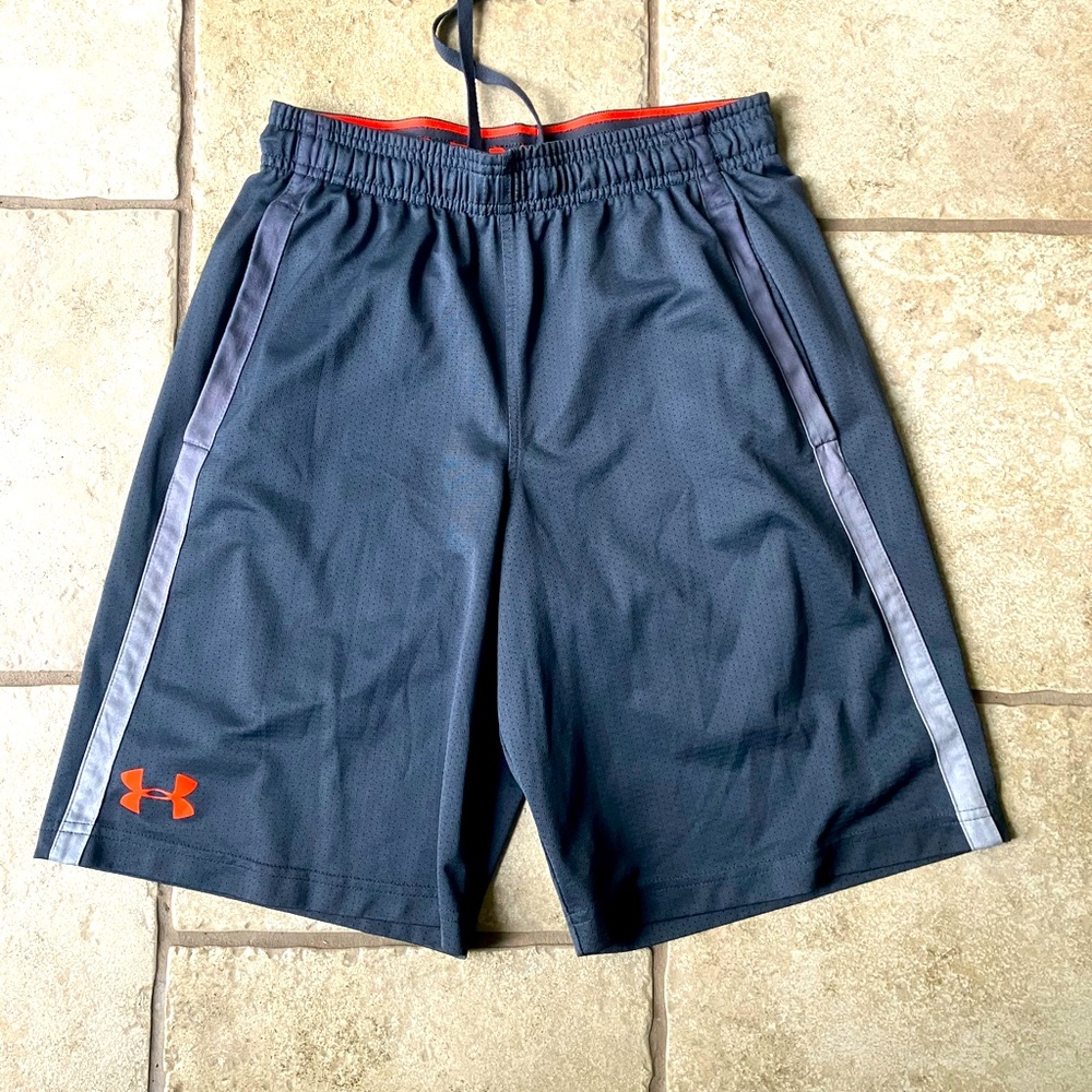 UA Athletic shorts. Men’s small. Loose. Dark Grey with light grey side stripe